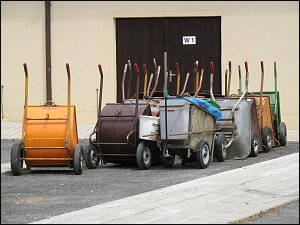 Handwagen in der Fürther Stadtgärtnerei