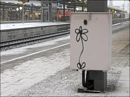 auf einem Bahnsteig des Nürnberger Hauptbahnhofes